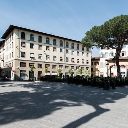 2 Rooms Next To A Market And Piazza Santa Croce - Homeunity Florenz Exterior foto