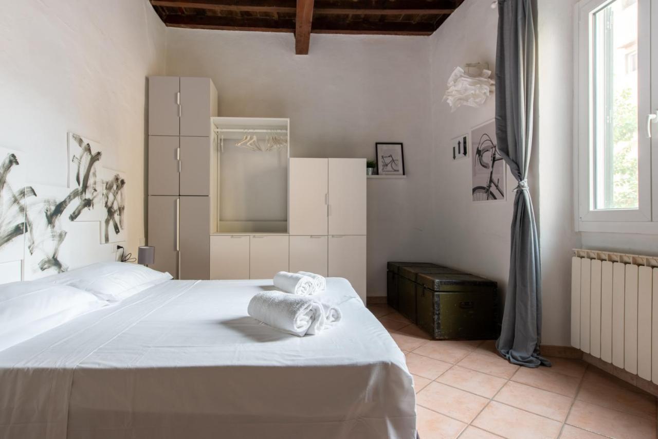 2 Rooms Next To A Market And Piazza Santa Croce - Homeunity Florenz Exterior foto